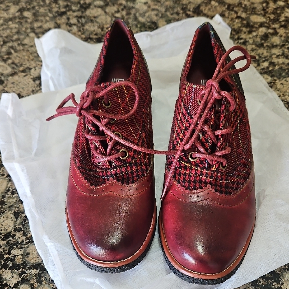 Spring Step Burgundy Lace-Up Boots